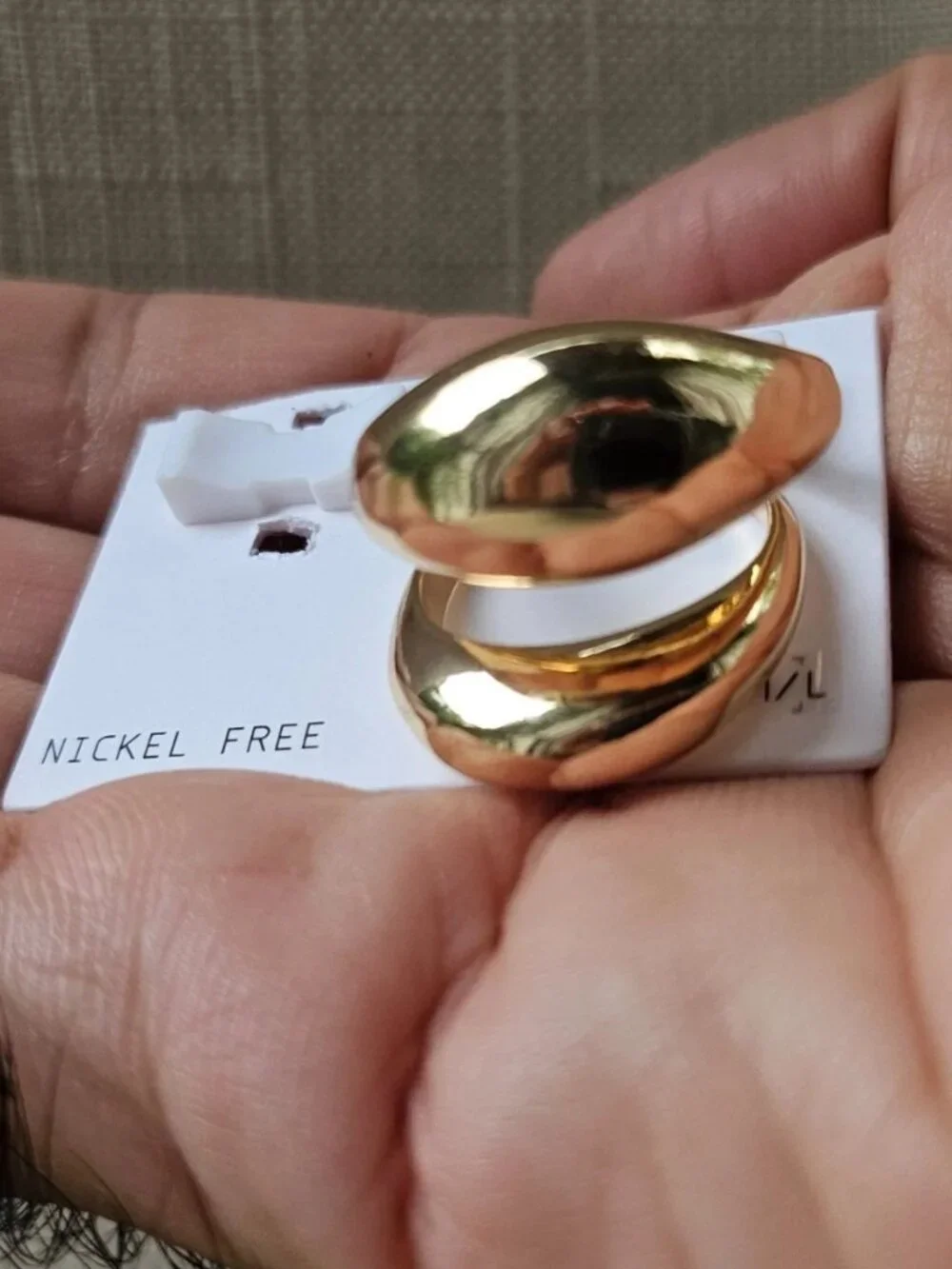 Nordstrom Women Rings Gold Tone Fashion Jewelry Nickle Free Set of 2 Size 9 NWT